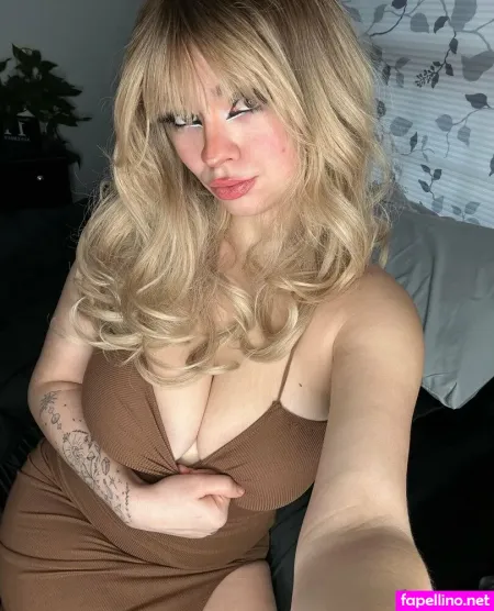 Runamoonsof OnlyFans Thumbnail #6yHD8FizMg