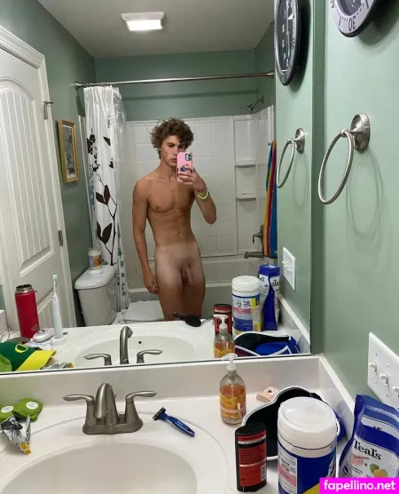 Running On Traps OnlyFans Thumbnail #HcaIfd8rdN