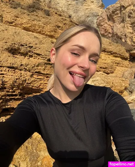 Rus Lana OnlyFans Thumbnail #XjcR97fEZM