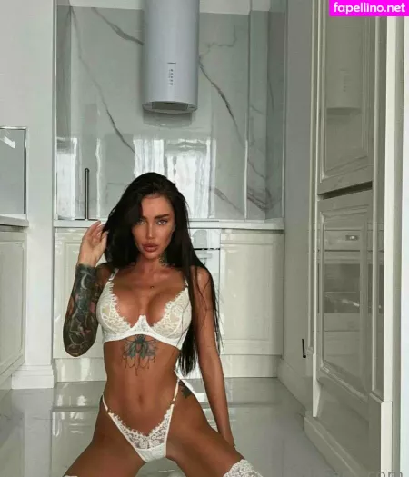 Rusmeganfox OnlyFans Thumbnail #zQzo5JtCpE
