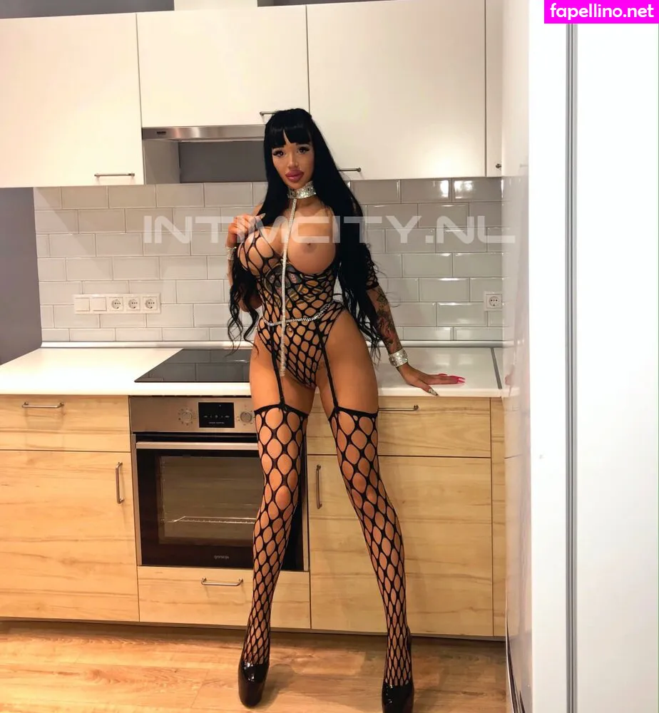 instabarbie.su, russianbomba, russianbombatut Nude Leaked OnlyFans Photo #XZGLwCy9At