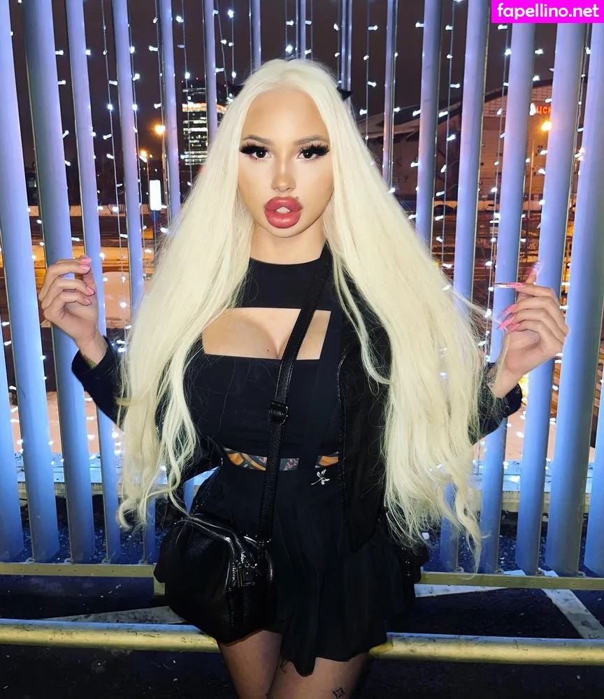 russianbomba, russianbombatut Nude Leaked OnlyFans Photo #5VkKe4eOKA