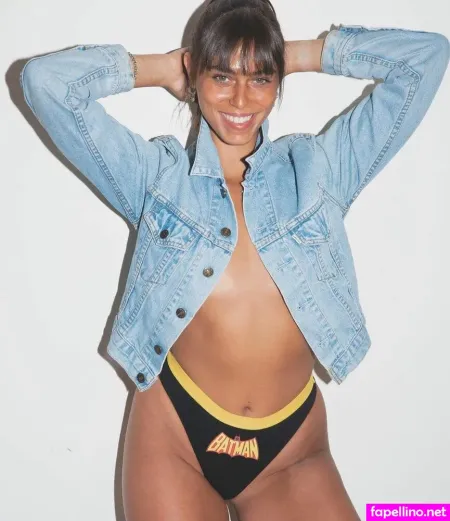 Ruth Benaim OnlyFans Thumbnail #UnPW5Kd2jd