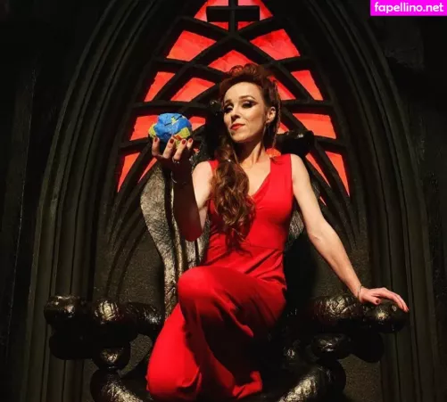 Ruth Connell OnlyFans Thumbnail #CgbsBRhxAs