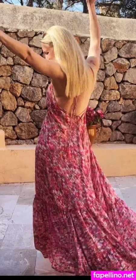 Ruth Hofmann OnlyFans Thumbnail #BNp1nIzyf5