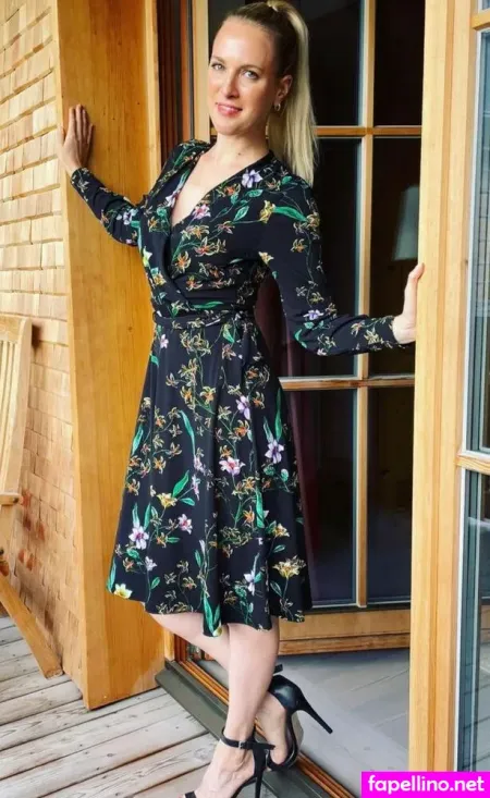 Ruth Hofmann OnlyFans Thumbnail #MXmPJwzHte