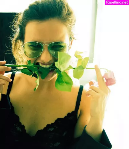 Ruxandra Porojnicu OnlyFans Thumbnail #42T9N63RWt