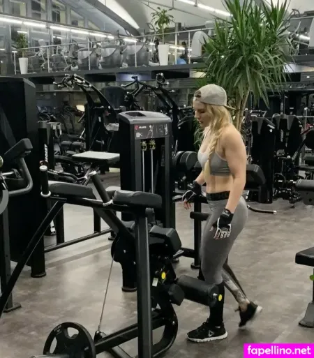 Ruzhena Bedzir OnlyFans Thumbnail #U6OTxs78sB