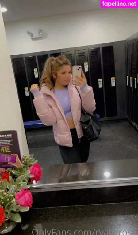 Ryalierose OnlyFans Thumbnail #LnrctvDSY5