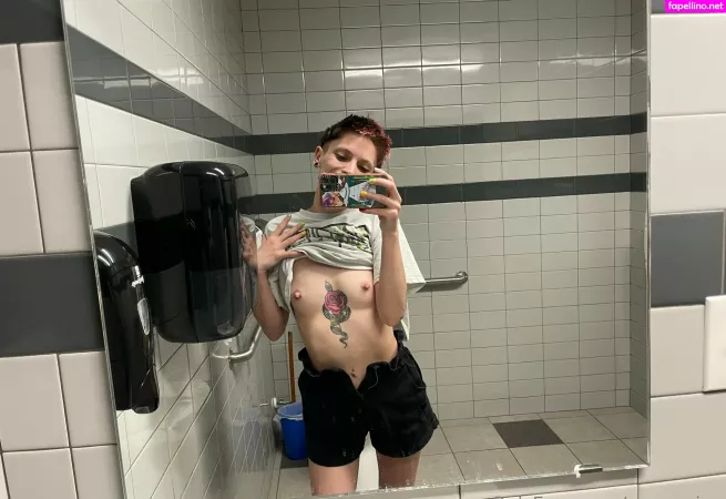 Ryan Rainn OnlyFans Thumbnail #P2yOegI6ZK