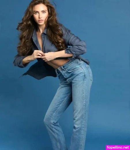 Ryan Whitney OnlyFans Thumbnail #8zNlZSGG5C