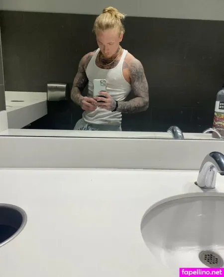 Ryanscottxxxfree OnlyFans Thumbnail #15BRak2wh7