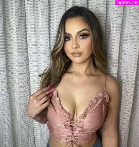 Rylee Gee OnlyFans Thumbnail #KdIrK3t9zg