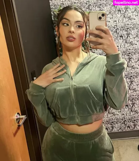 Rylee Gee Main Profile Photo