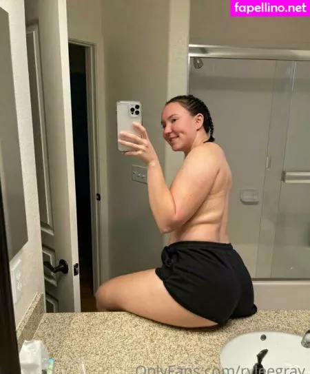 Ryleegray OnlyFans Thumbnail #8Va5bMb1D5