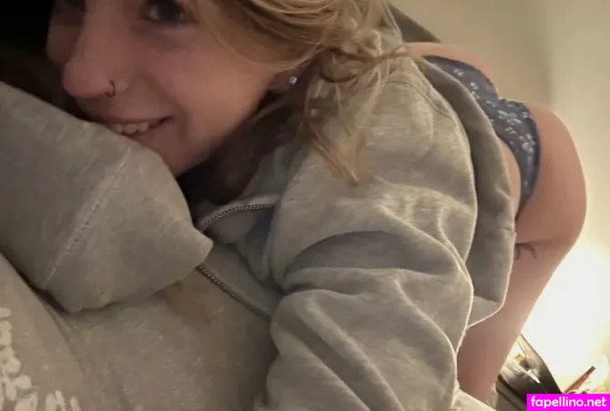 Ryliepink 1 OnlyFans Thumbnail #H2kw6ckQjc