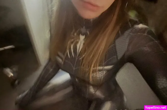 Ryliepink 1 OnlyFans Thumbnail #uF2p0xeAue