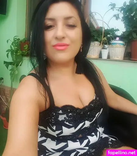 Ryma OnlyFans Thumbnail #o5AZBHjPUr