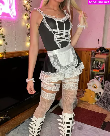 Rynn Peaches OnlyFans Thumbnail #jFJWgMWXMl