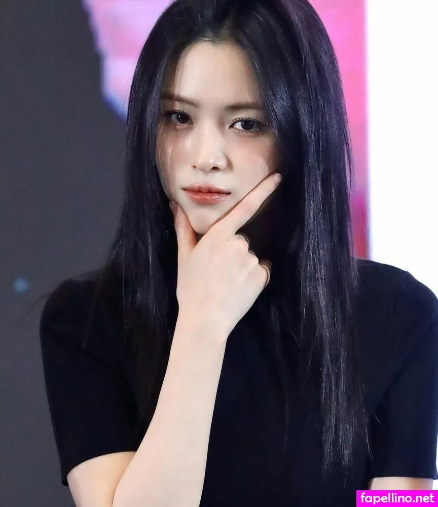 ITZY (, Shin Ryu-jin, iamfinethankyouandryu Nude Leaked OnlyFans Photo #INr3Lx7a9x