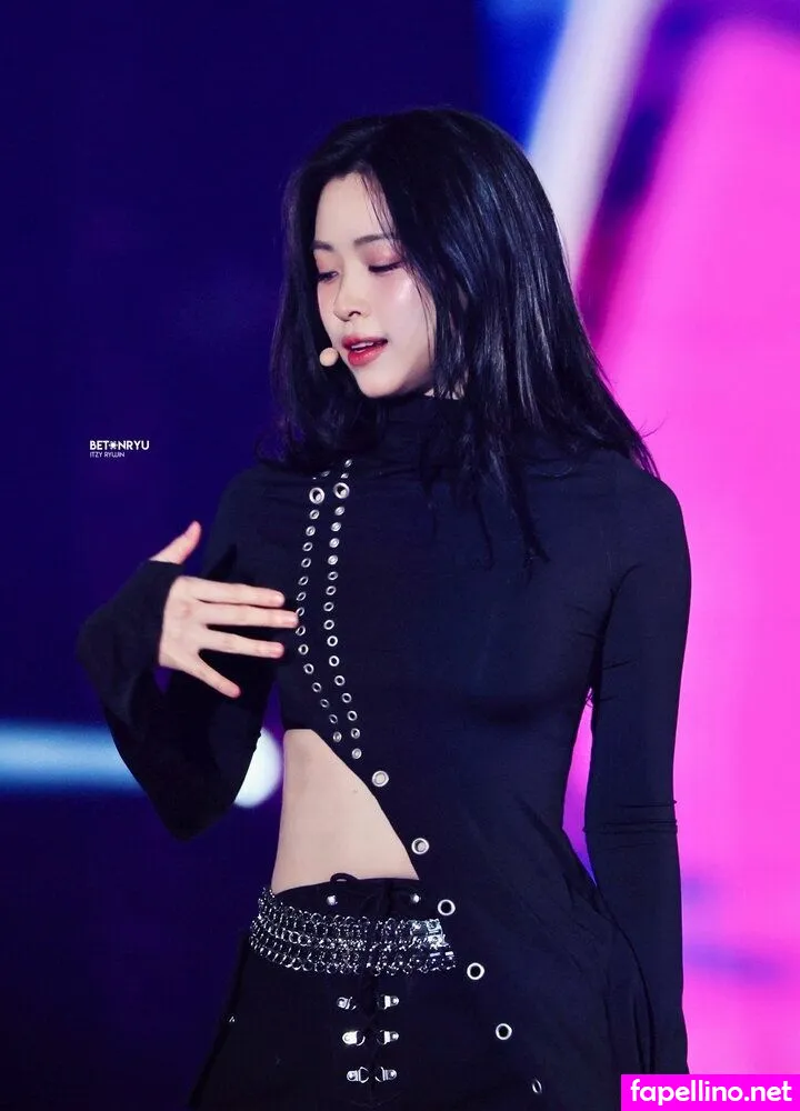 ITZY (, Shin Ryu-jin, iamfinethankyouandryu Nude Leaked OnlyFans Photo #fDEfshsWVb