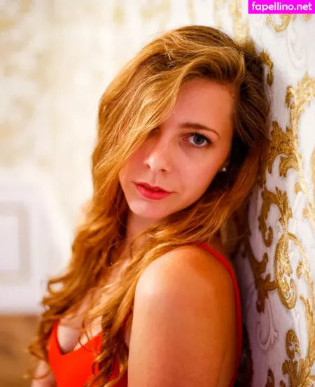 S B 1994 OnlyFans Thumbnail #k9AqlaX2xY