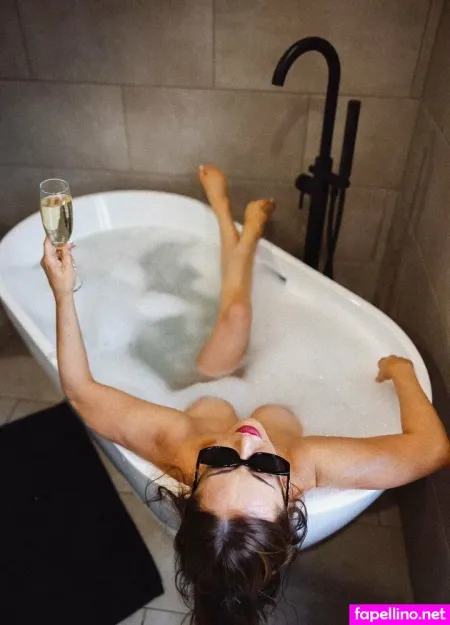 S J Petite OnlyFans Thumbnail #wUapNnh3kY