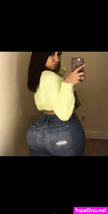 S Saucyy OnlyFans Thumbnail #LV9CSd5C9h