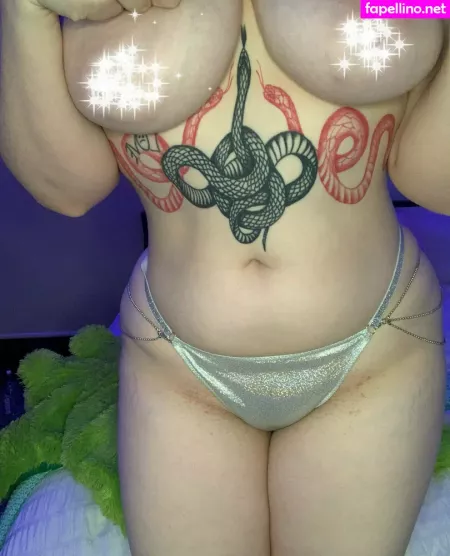 S0ymilkmommy OnlyFans Thumbnail #V5QejFawlg