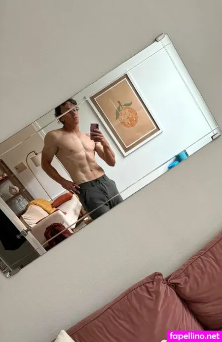 S1monpetrikov OnlyFans Thumbnail #qqGyFi8JDm