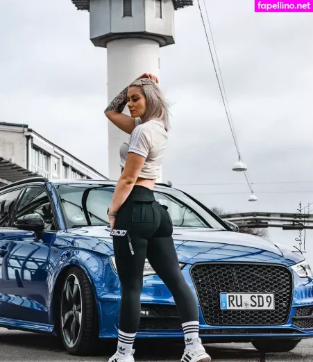 S1phie OnlyFans Thumbnail #BzEBKuWG84