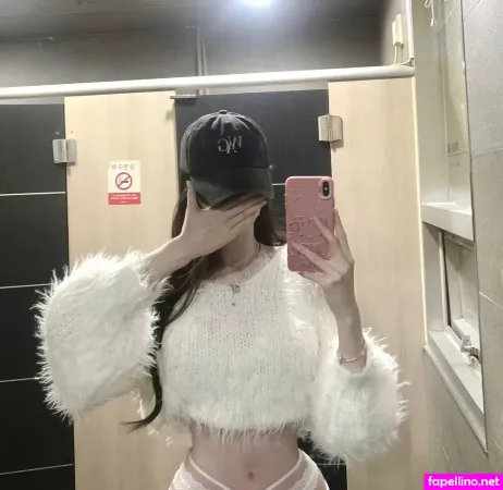 S2ena2 OnlyFans Thumbnail #S2igqwRo43