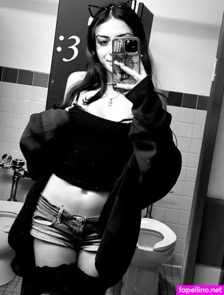 S3xt0ykitten OnlyFans Thumbnail #9eaanr57Eq