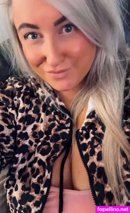 S4r4htait OnlyFans Thumbnail #LfC87QZD00