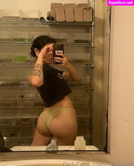 S8nswife OnlyFans Thumbnail #CHhHi2R53w