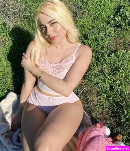 Sa Nguyen OnlyFans Thumbnail #xi7FRB6BbR