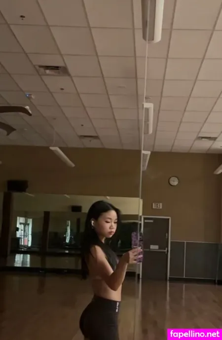 Sa Nguyenn OnlyFans Thumbnail #NDiwyuZ5w0