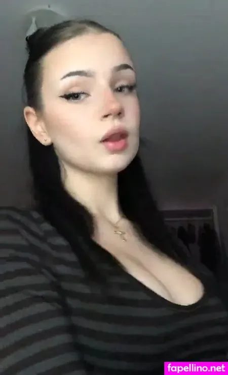 Saabine777 OnlyFans Thumbnail #3G2ak9pthj