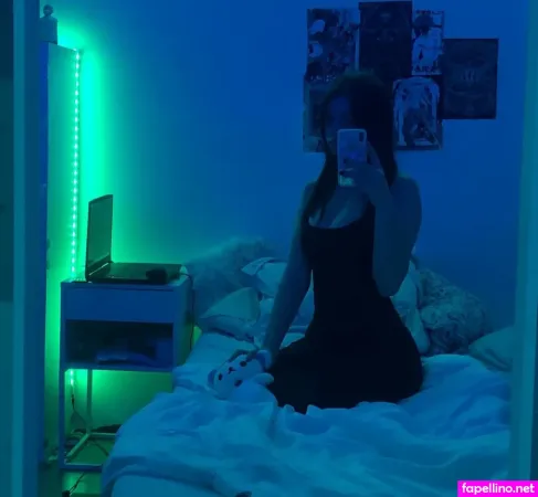 Saabine777 OnlyFans Thumbnail #9iQ9xEtzlu