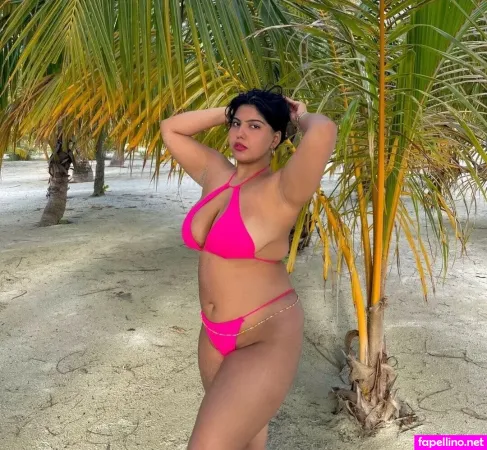 Saachi Sood OnlyFans Thumbnail #TonzTf5VaC
