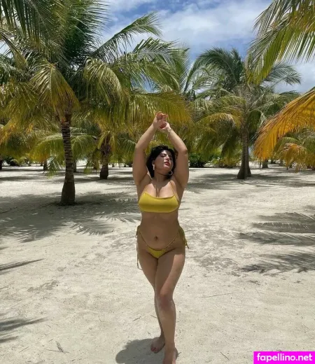 Saachi Sood OnlyFans Thumbnail #lkoytOe1yc