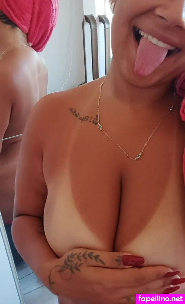 sahh.louise, sarahlouise Nude Leaked OnlyFans Photo #RaSnOAbV0B