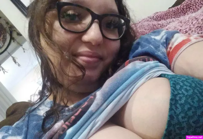 Saarahsnow OnlyFans Thumbnail #ho6EDxouHW