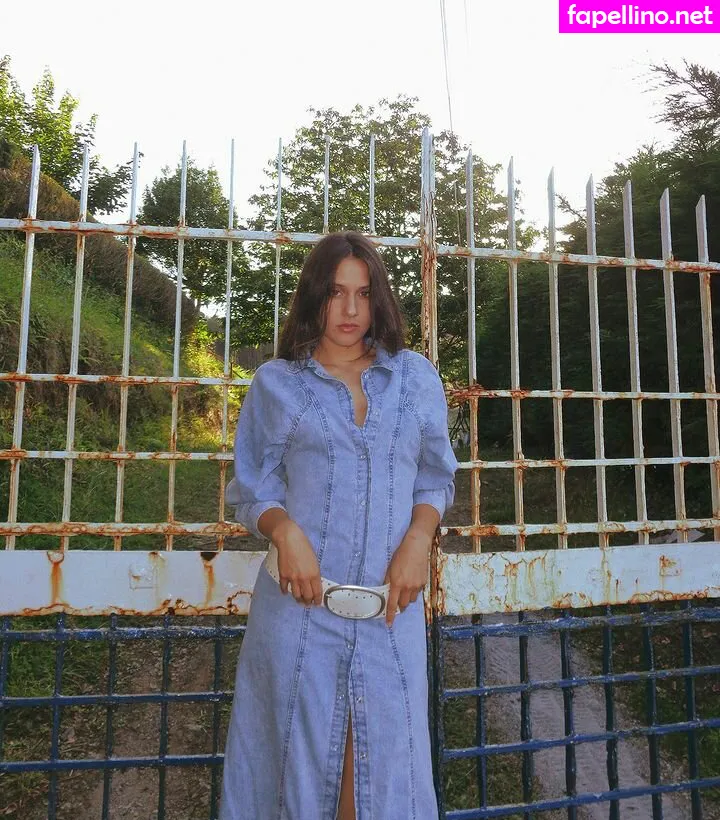 aliceeee_watson, sabelamusic_ Nude Leaked OnlyFans Photo #k46wZiKhRN