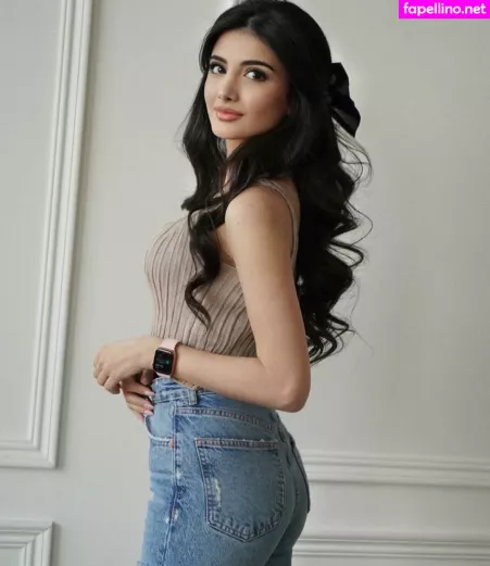 Sabina Agaeva Ahmed OnlyFans Thumbnail #WIxcly8t4k