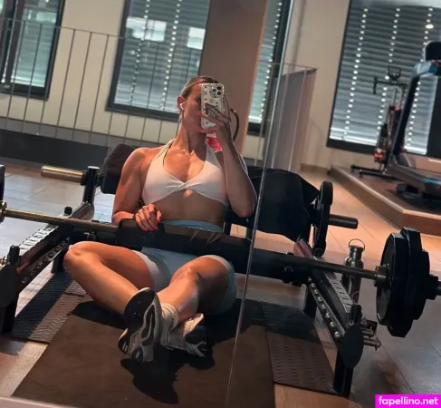 Sabina Pssh OnlyFans Thumbnail #5ICkMbk9hZ