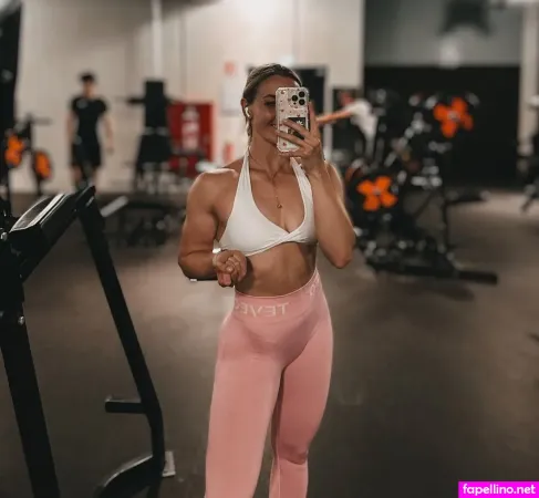 Sabina Pssh OnlyFans Thumbnail #5loC0FJCT0