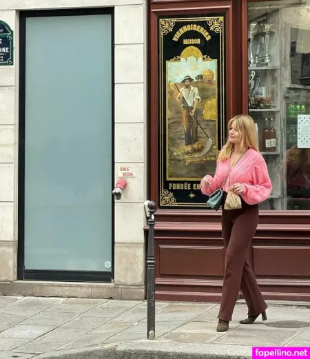 Sabina Socol OnlyFans Thumbnail #knJmP2WJ3a