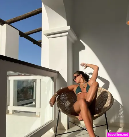 Sabine Borthwick OnlyFans Thumbnail #dNIniWSk7W
