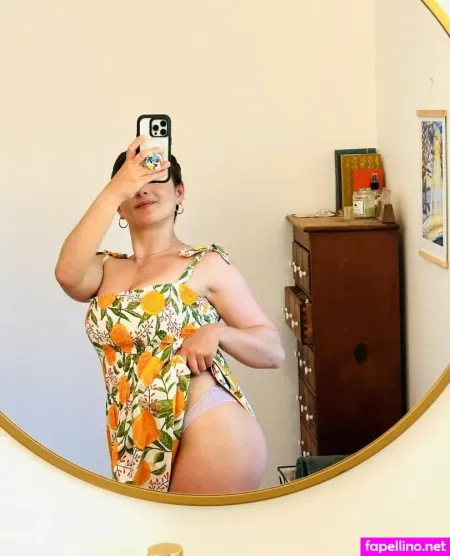 Sabine Esmeray OnlyFans Thumbnail #oLJjOf8jEy